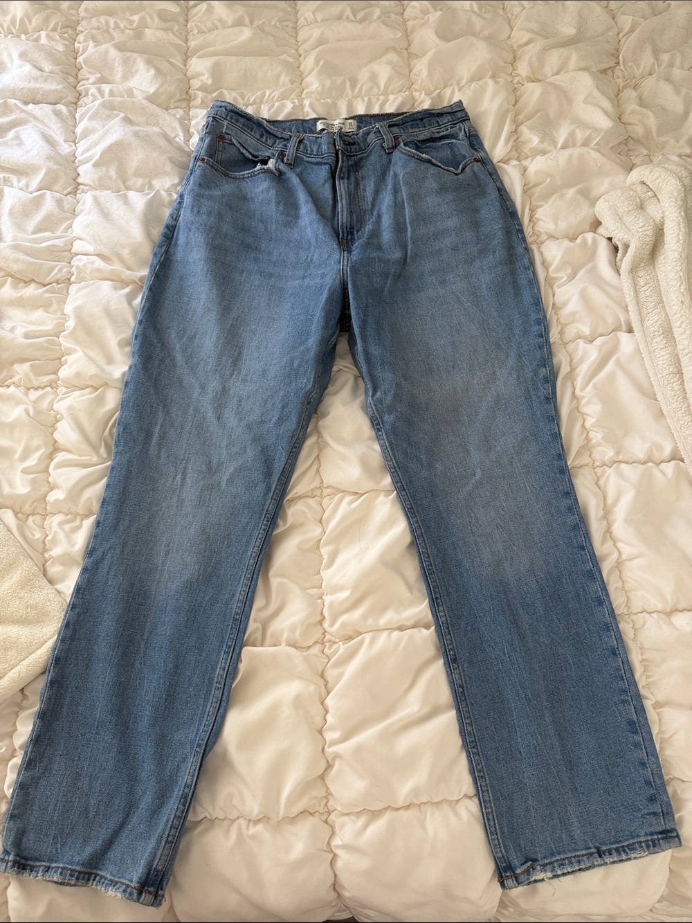 Abercrombie & Fitch Women's Light Blue Straight Jeans